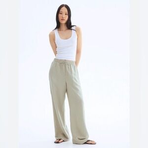 H&M Women’s Linen Blend Wide Leg Pants Size Large Soft Sage Green